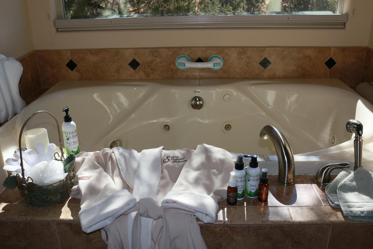 Sedona Cathedral Hideaway B&B And Casita 外观 照片